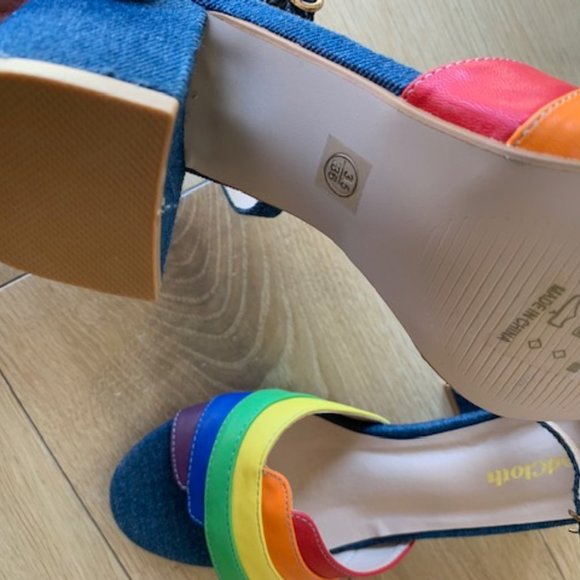 Denim rainbow sandals: Block heels, buckles - Picture 4 of 7
